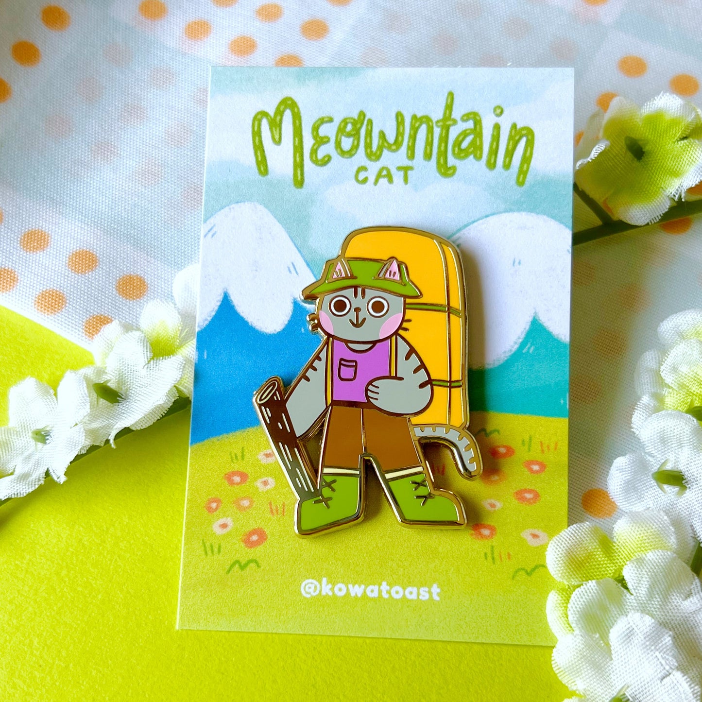 Meowntain Cat | Enamel Pin